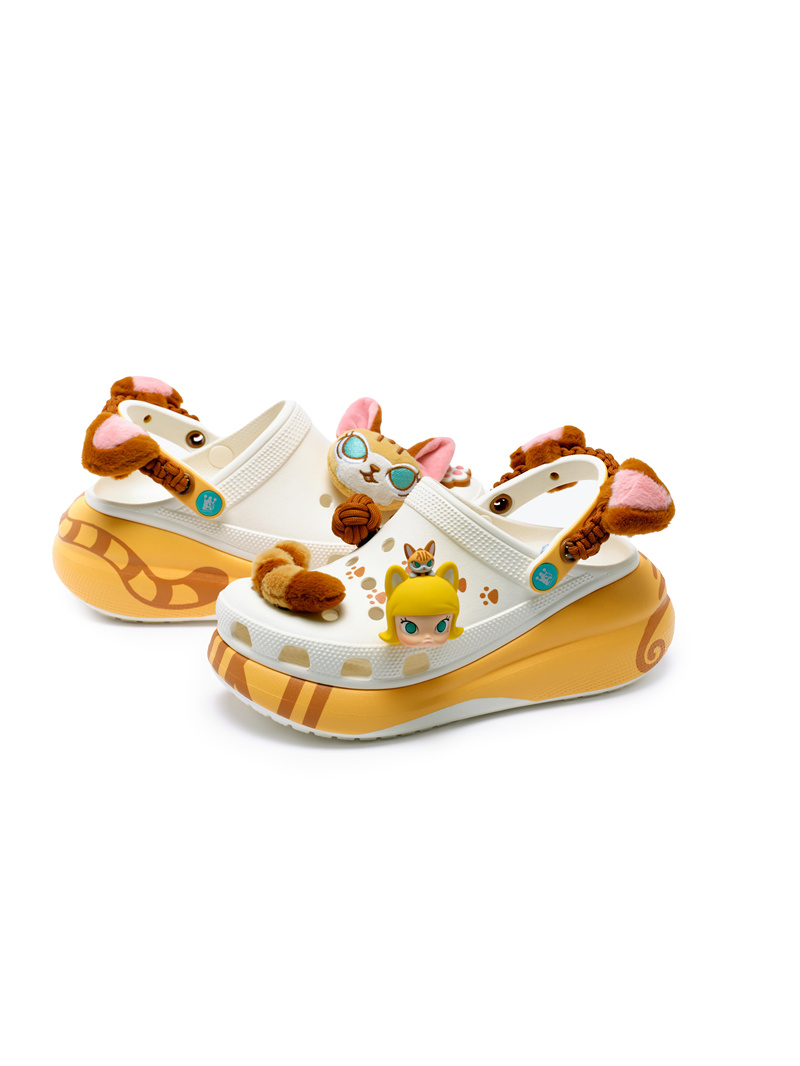 Crocs x MOLLY联名系列 MOLLY和大耳喵泡芙洞洞鞋
