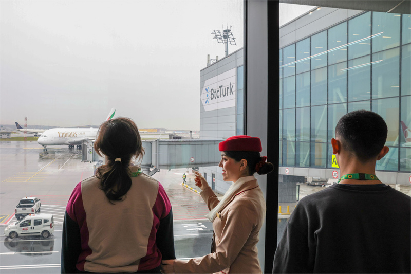 阿联酋航空在全球完成逾40场自闭症青少年出行模拟演练 3