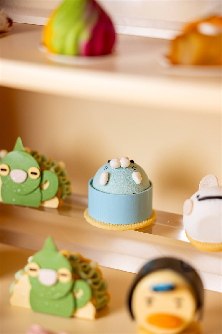 B Family Dessert 2